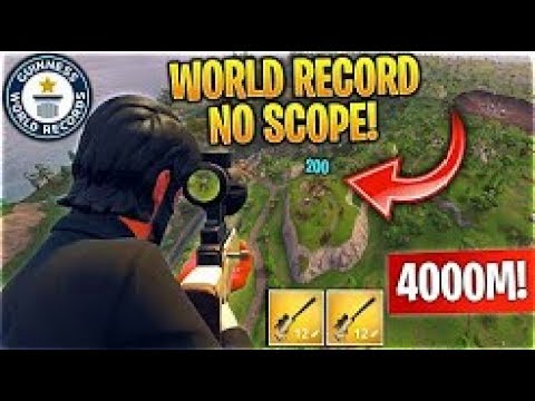 **INSANE** World Record 4000m No Scope Sniper Shot by a NOOB!!!
