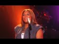 queen latifah performs 