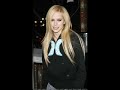paris-britney-and-lindsay-celebs-flashing-the-pink.html