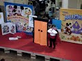 Disney\