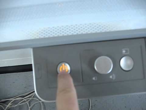 how to turn smartboard on