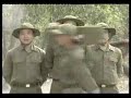 nhac do top ca nam quan khu 7, dai thang mua xuan 1975

n?i th�nh ?� trong �nh ?i?n quang
ti?ng n?c ngh?n c�u c??i
khu nh� tranh n?m c�nh ngo?i � r�n si?t ?�m ng�y.
qu� nh� ta ?au ??n l?m than
sao b�p ng?t tim ng??i?
s�o g�n ?i! ta ?� v? ?�y, ta ?� v? ?�y
l??t qua n?ng m?a s�ng bom nh?p ch�n ?i
qu� h??ng k�u g?i ti?n l�n di?t qu�n m?!
ti?n v? s�i g�n ta qu�t s?ch gi?c th�
h??ng v? ??ng b?ng ta ti?n v? th�nh ?�!

ta v? qua khi �nh b�nh minh
?ang h� r?ng ch�n tr?i
ta v? qu� khi l? ngo?i x�m h?p h?i t?i b?i
tr�n ???ng qu� nghe ti?ng m? ta ?ang kh?c kho?i mong ch?
n�o v??t l�n mau b??c ?o�n qu�n gi?i ph�ng th�nh ?�!
l??t qua n?ng m?a ?�nh tan t�nh ngo?i x�m
??ng l�n ngo?i th�nh ti?n l�n ???ng no ?m
n??c nh� c�n ch? tr?n cu?i l� tr?n n�y
ti?n v? ??ng b?ng gi?i ph�ng th�nh ?�!

bao ng�y qua tang t�c kh? ?au
?� bi?n th�nh c?m h?n
c?m h?n d�ng tranh ??u s?c s�i d�n ph? xu?ng ???ng
bom r?n vang vang kh?p th�nh ?� ti?ng s�ng di?t qu�n th�
??ng b�o ?i! gi?i ph�ng v? ?�y tung c�nh t? do!
ti?n l�n gi?t gi?c si?t th�m ch?t v�ng v�y
ti?n v� s�i g�n ?�nh tan t�nh gi?c m?
n??c nh� c�n ch? tr?n cu?i l� tr?n n�y
ti?n v? ??ng b?ng gi�i ph�ng th�nh ?�!