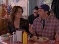 Gilmore Girls Thanksgiving: Luke puts things in perspective
