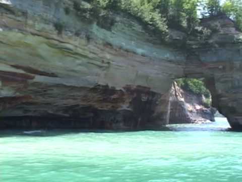 Pictured Rocks Boat Cruises - Munising - Upper Peninsula