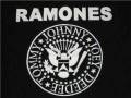 The Ramones - Blitzkrieg bop [live]