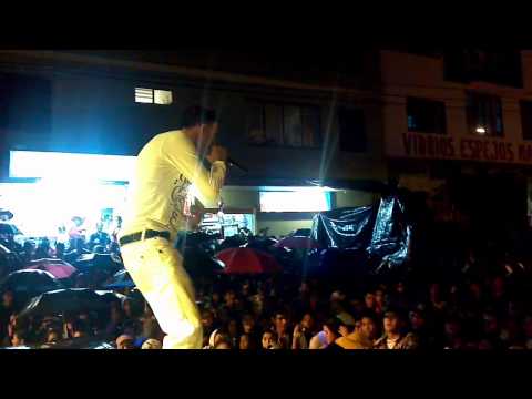Trebol Clan  -  Tu y Yo Live @ Medellin (2011)