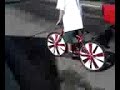 Fraydohh on his scraper bike