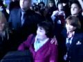 Susan Boyle greeted by fans at New York JFK airport.wmv