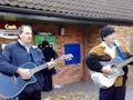 videos de Stowmarket Mission - Harry and Alex - He's Coming Back Again