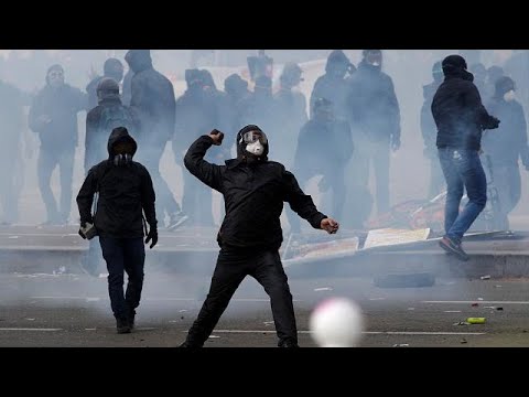 1. Mai in Paris: Brennende Autos und Molotow-Cocktails