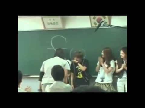 how to react when a guy proposes u