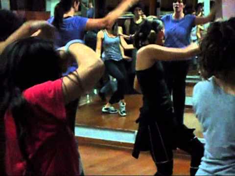Así ensayan cíndelas y gólmodis para el show por los 20 años de Nubeluz