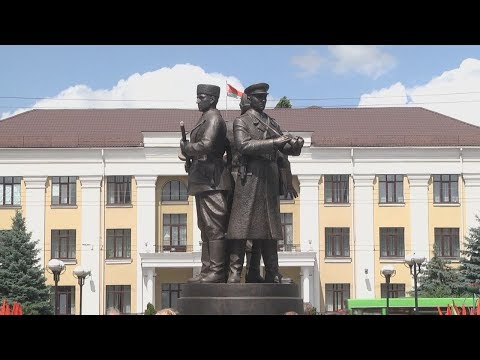 Новая славутасць Гомельскага рэгіёну - вобразы братоў Лізюковых у бронзе видео
