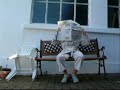 fait avec de vrais personnes qui font de vrais cascades garanties sans trucages ! 

un g�n�rique imagin� par ig et sid
=)