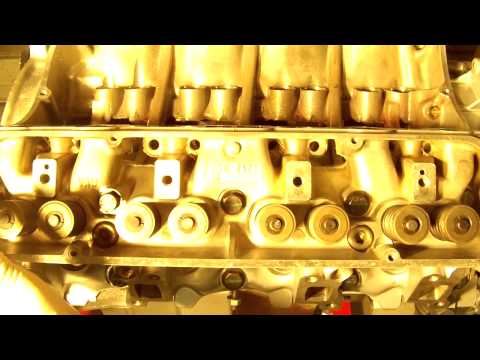 Land Rover Discovery – Cylinder Head Bolt Torque – First 90* Turn, Step 2 of 3