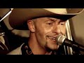 german countryband - live. by the way, the lady is australian.