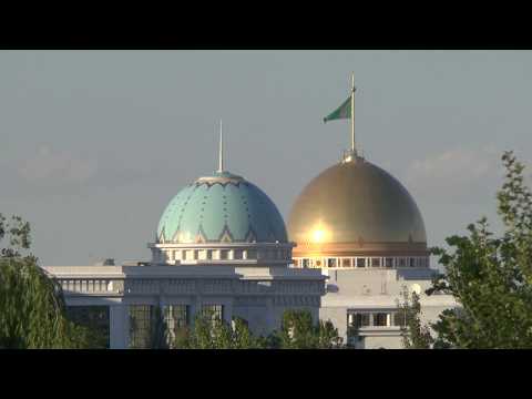 City-Tour durch Asgabat / Turkmenistan