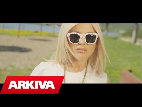 Lori me fat (Video) Lori me fat (Video)