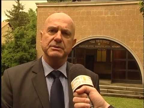 �jpesten j�rt az izraeli nagyk�vet