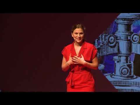 Illúziófüggőség – csak a kezemet nézd, ne az instát! | Győri Bettina | TEDxYouth@Budapest 2019
