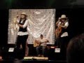 Las Hermanas Romaldi en Cosquín - Escondido de la Alabanza