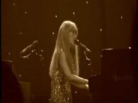 etienne - tori amos 2007.