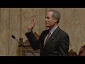 Terry Nealey Takes the Oath of Office