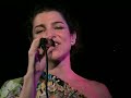 Giana Viscardi canta \"Na Gangorra\" na Europa Giana Viscardi canta \"Na Gangorra\" na Europa