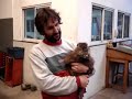 Hastung la Nutria comiendo un chupetin