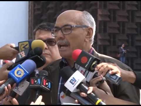 Ismael García: Exigimos a la Fiscalía investigar al ex ministro de alimentación Carlos Osorio por su responsabilidad en la escasez de comida