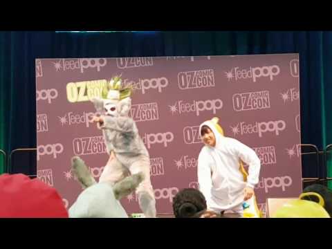 All Hail King Julien Cosplay Skit - Madagascar Oz Comic Con Brisbane 2016