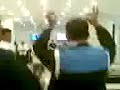 شاهد أنصار منخب الجزائر العائدين من جحيم القاهرة.flv