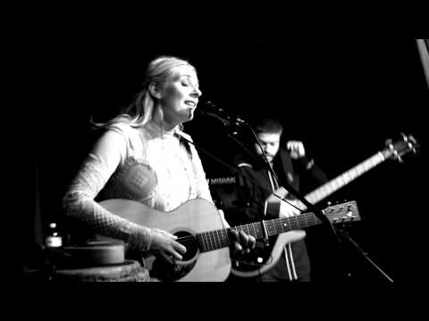 Eivor Palsdottir Stein-AR Eivor Palsdottir Stein-AR