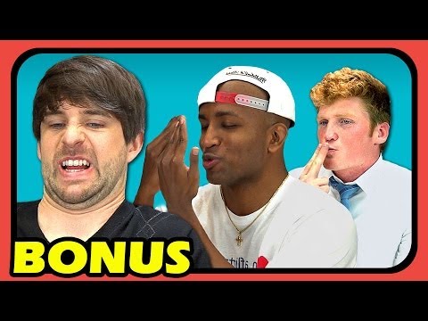 how to react for first kiss