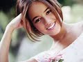 this is a small tribute to the most gorgeous, vivacious and beautiful  girl that i have ever seen, whose smile is like first ray of sunlight, whose voice is like of a night angle....
to my alizee........