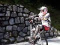 Discesa Passo Manghen con mtb senza ruota e forcella. Discesa Passo Manghen con mtb senza ruota e forcella.