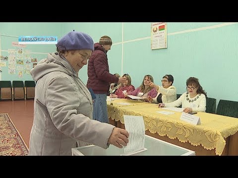 Жители агрогородка Хальч активно голосуют на выборах в парламент