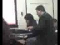 Roxana aprend a tocar el organo xD Roxana aprend a tocar el organo xD