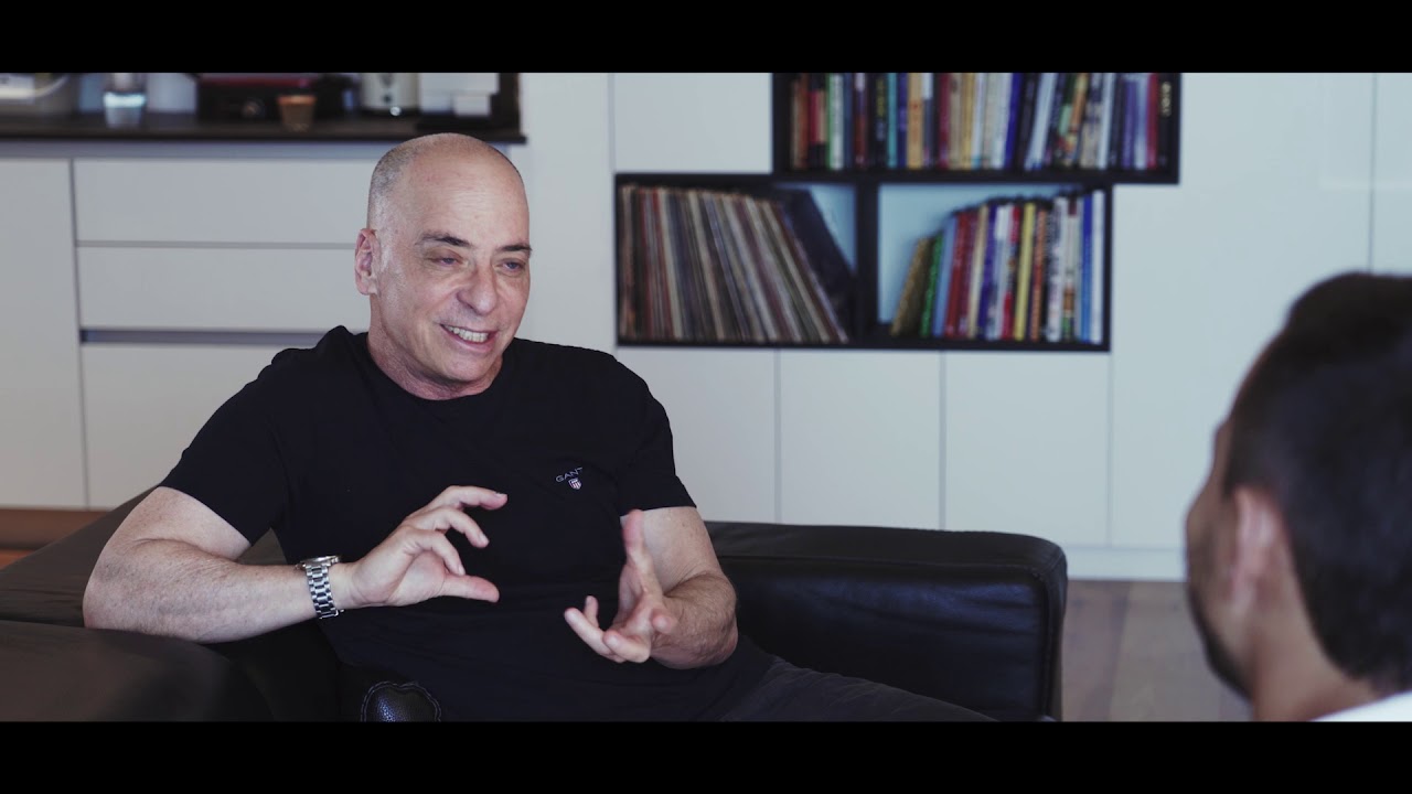 צילומי תדמית לרופאים ומרפאות 16 R6rh-BxQoP8