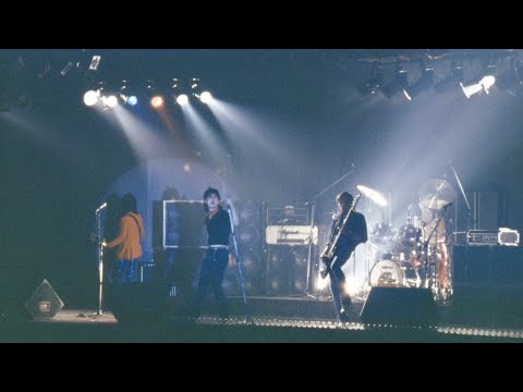 The 222s Live at the V�lodrome