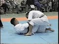 Aikido vs Karate Aikido vs Karate