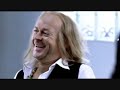 Fresh Tuborg reklame fra tv2, den med bar røv på baren