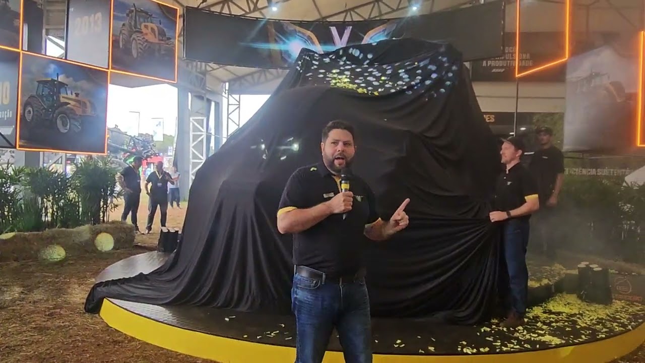Valtra lança na Agrishow a nova Série de Tratores M5, considerada a evolução do lendário Valtra BH