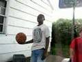 dunks on short people