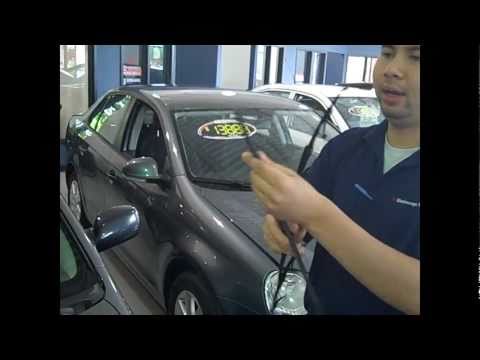 Mississauga Toyota – How to replace wiper refills