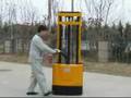 videos de 全电动堆高车—TLA