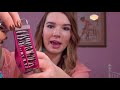 Click here to watch this video What's In My Purse? (+ Giveaway!)