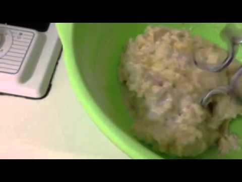 how to properly knead bread dough