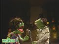 Sesame Street: Kermit Is An  Angry News Reporter