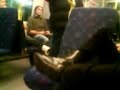 Turk lackar på polare i tunnelbanan Turk lackar på polare i tunnelbanan